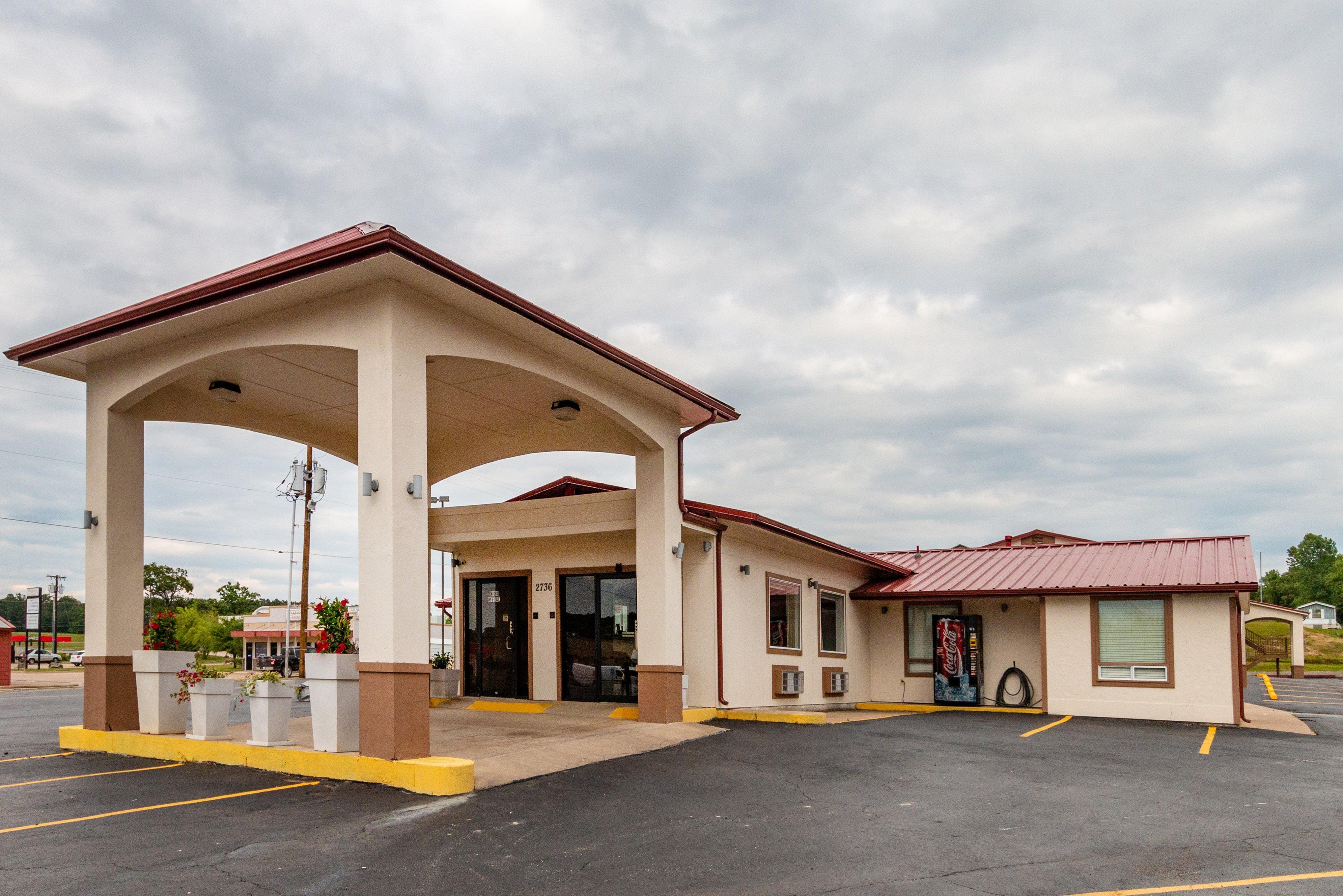 Red Roof Inn Buffalo, Tx מראה חיצוני תמונה