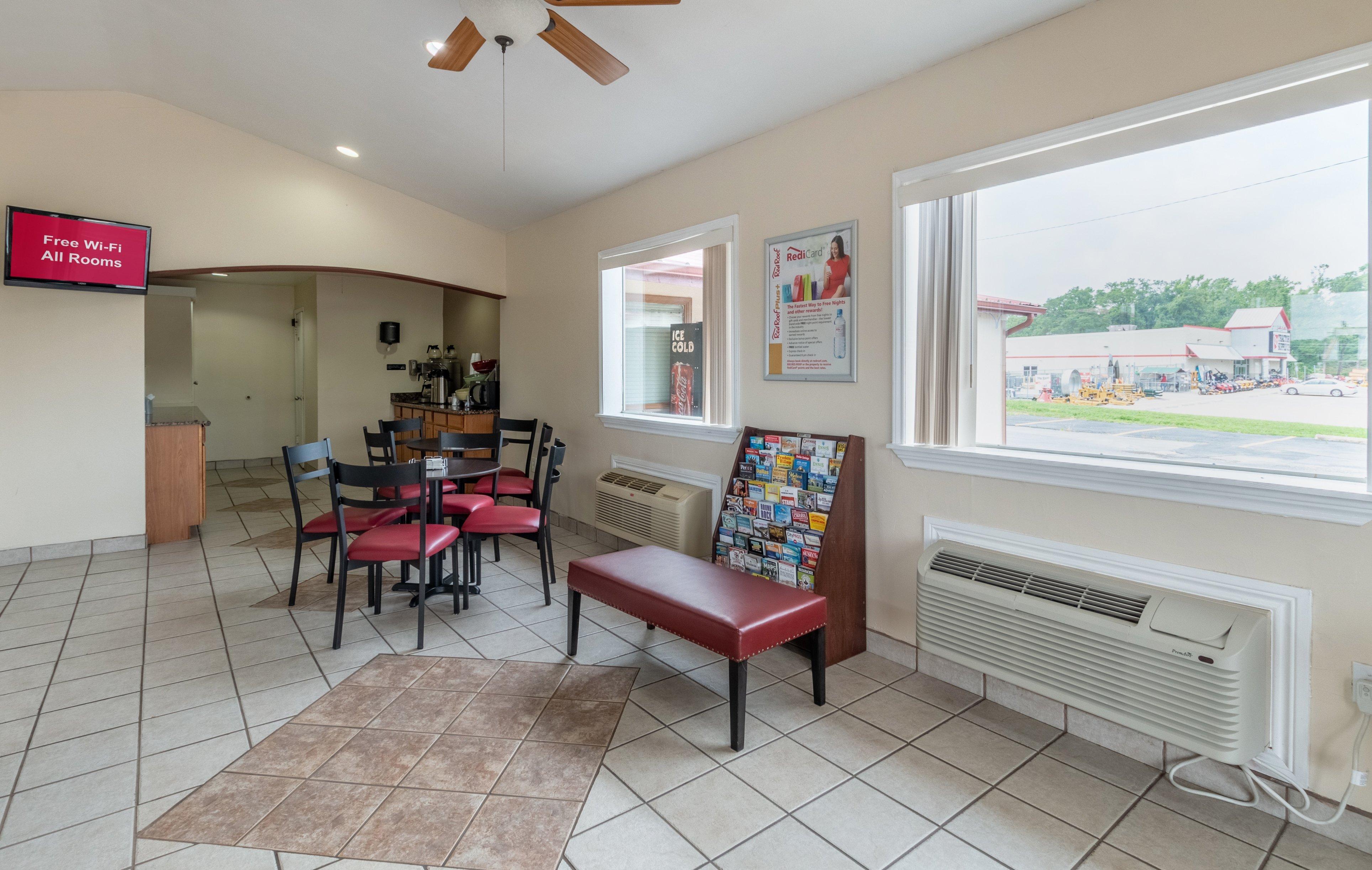 Red Roof Inn Buffalo, Tx מראה חיצוני תמונה