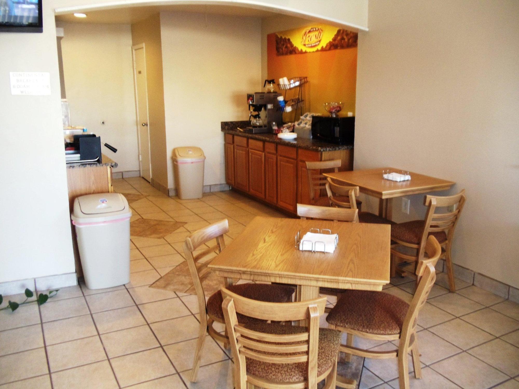 Red Roof Inn Buffalo, Tx מראה חיצוני תמונה