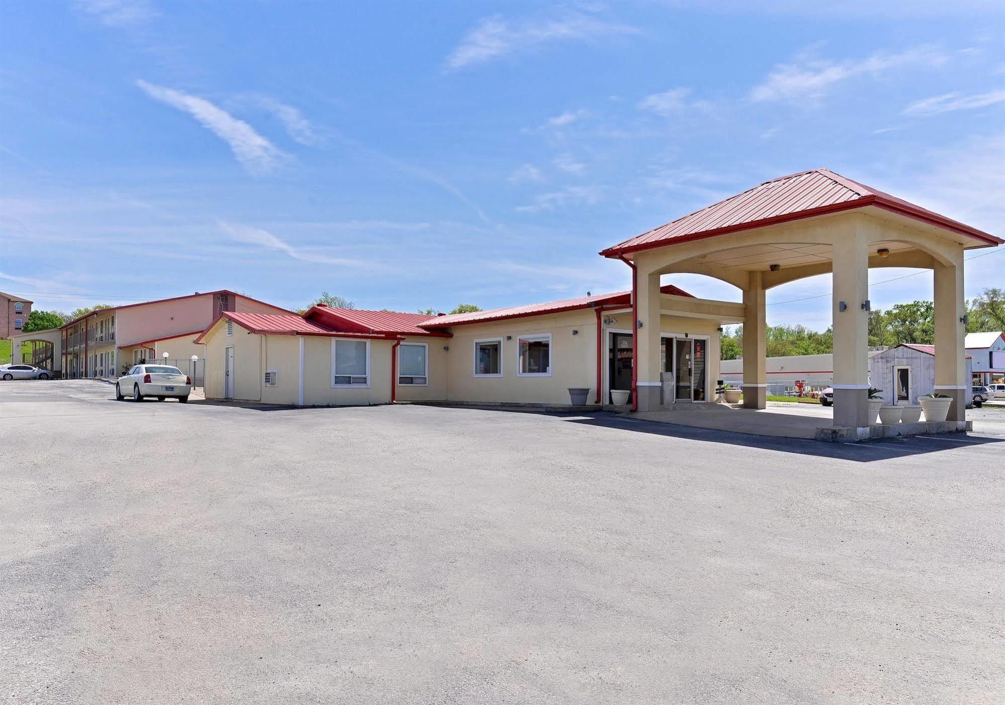 Red Roof Inn Buffalo, Tx מראה חיצוני תמונה